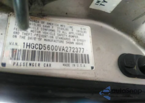 1997 Honda Accord Se из США, поврежденный, VIN 1HGCD5600VA272377